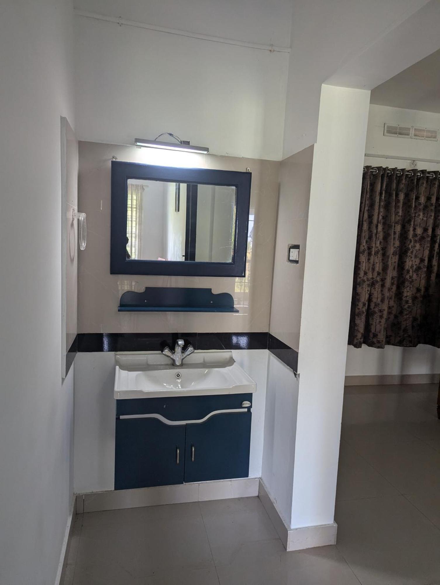 Indeevaram Apartments Kovalam Extérieur photo