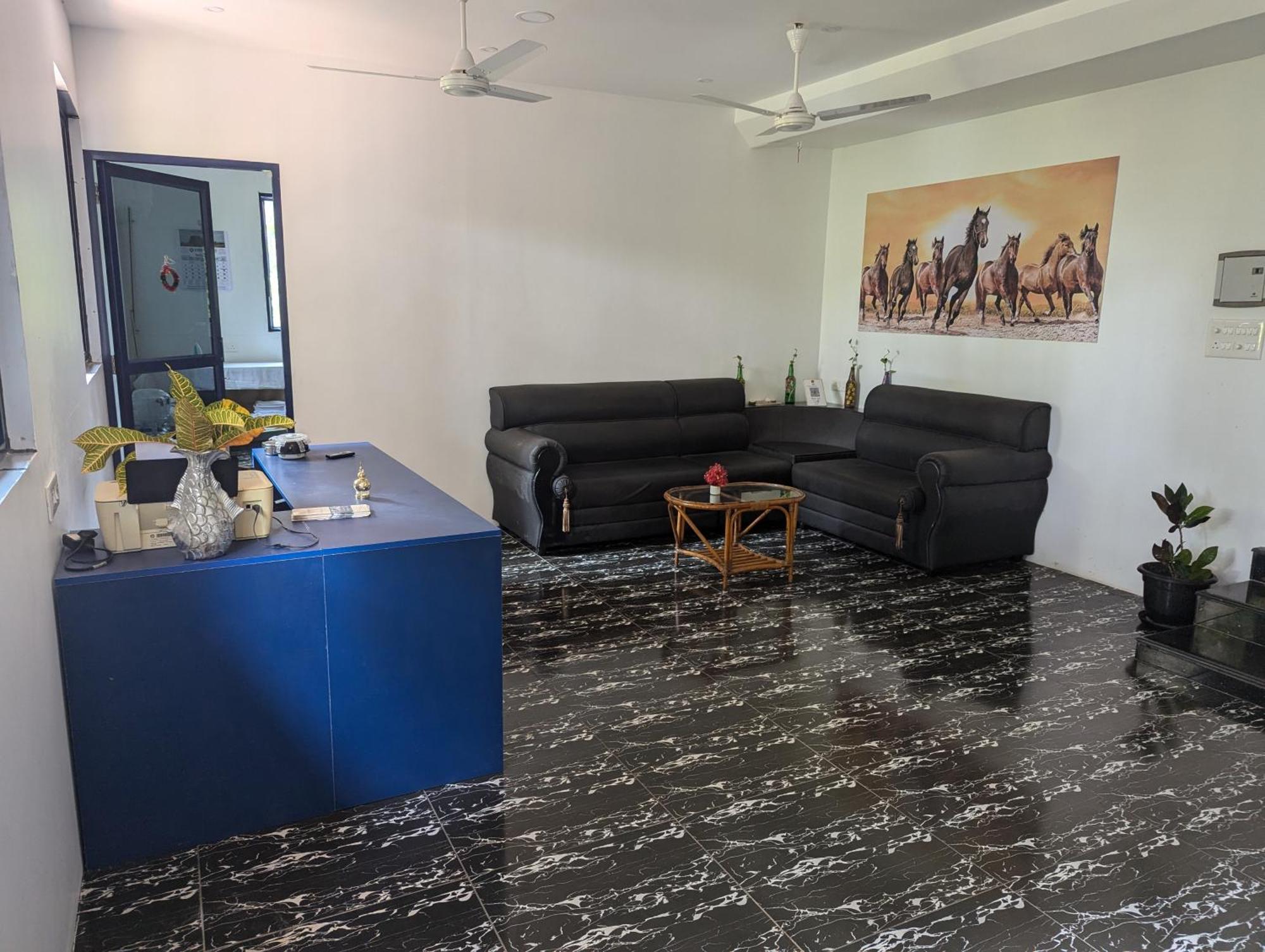 Indeevaram Apartments Kovalam Extérieur photo