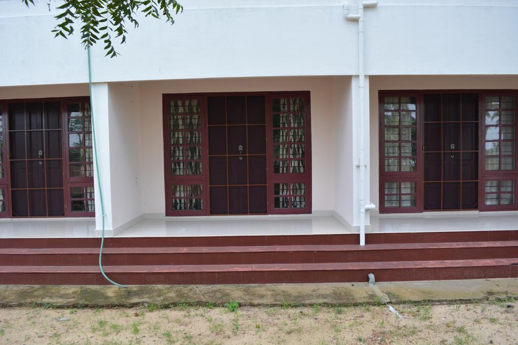 Indeevaram Apartments Kovalam Chambre photo
