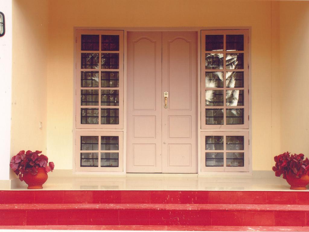 Indeevaram Apartments Kovalam Chambre photo