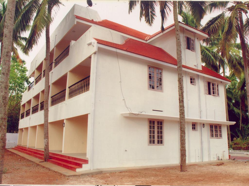 Indeevaram Apartments Kovalam Chambre photo